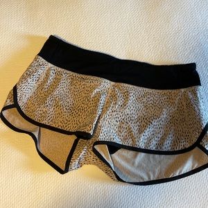 Spotted lululemon Speed Up Shorts